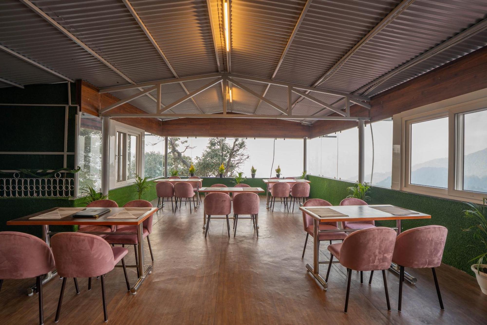Perfectstayz Premium At Mall Road Mussoorie Eksteriør bilde