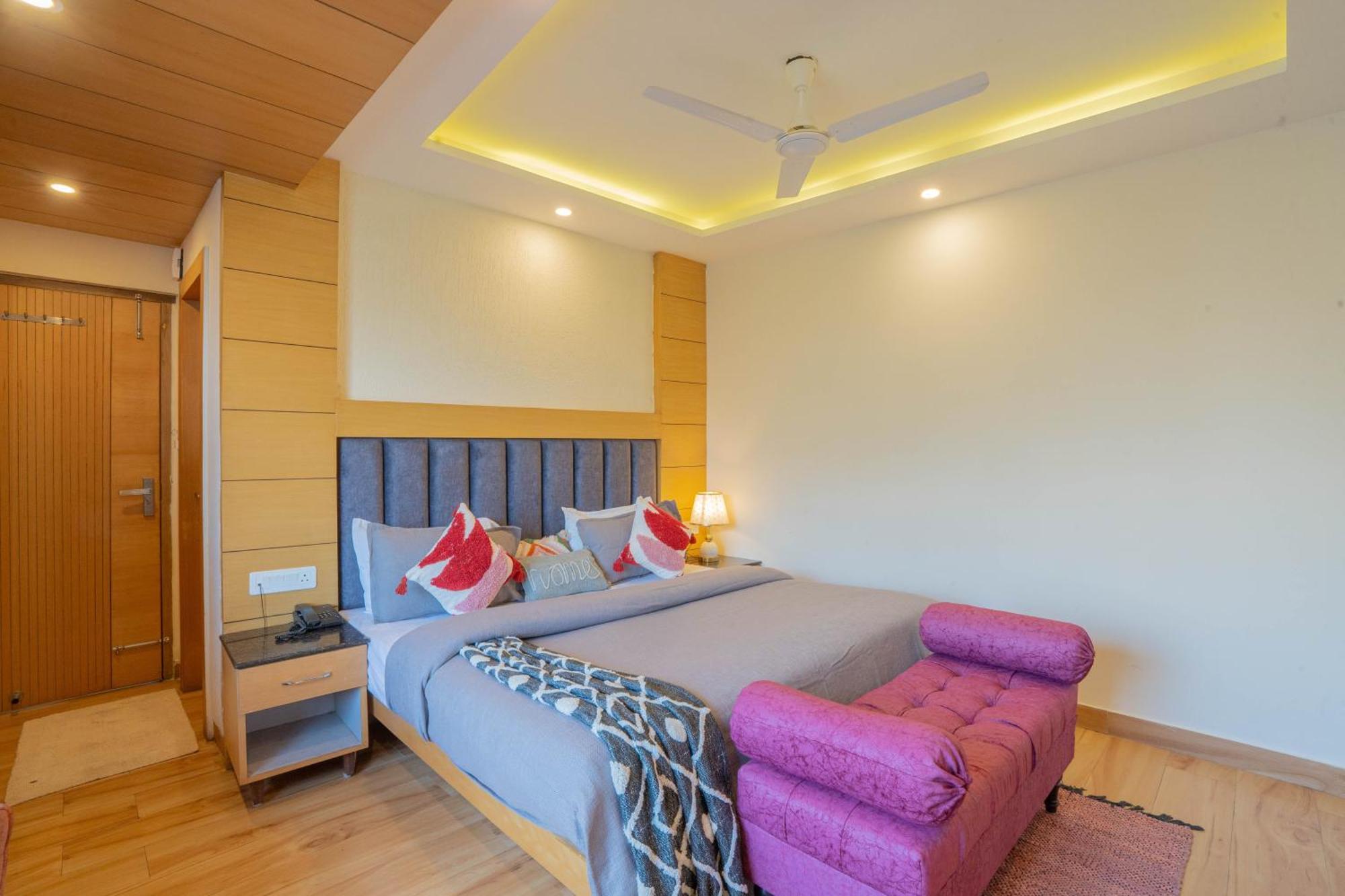 Perfectstayz Premium At Mall Road Mussoorie Eksteriør bilde
