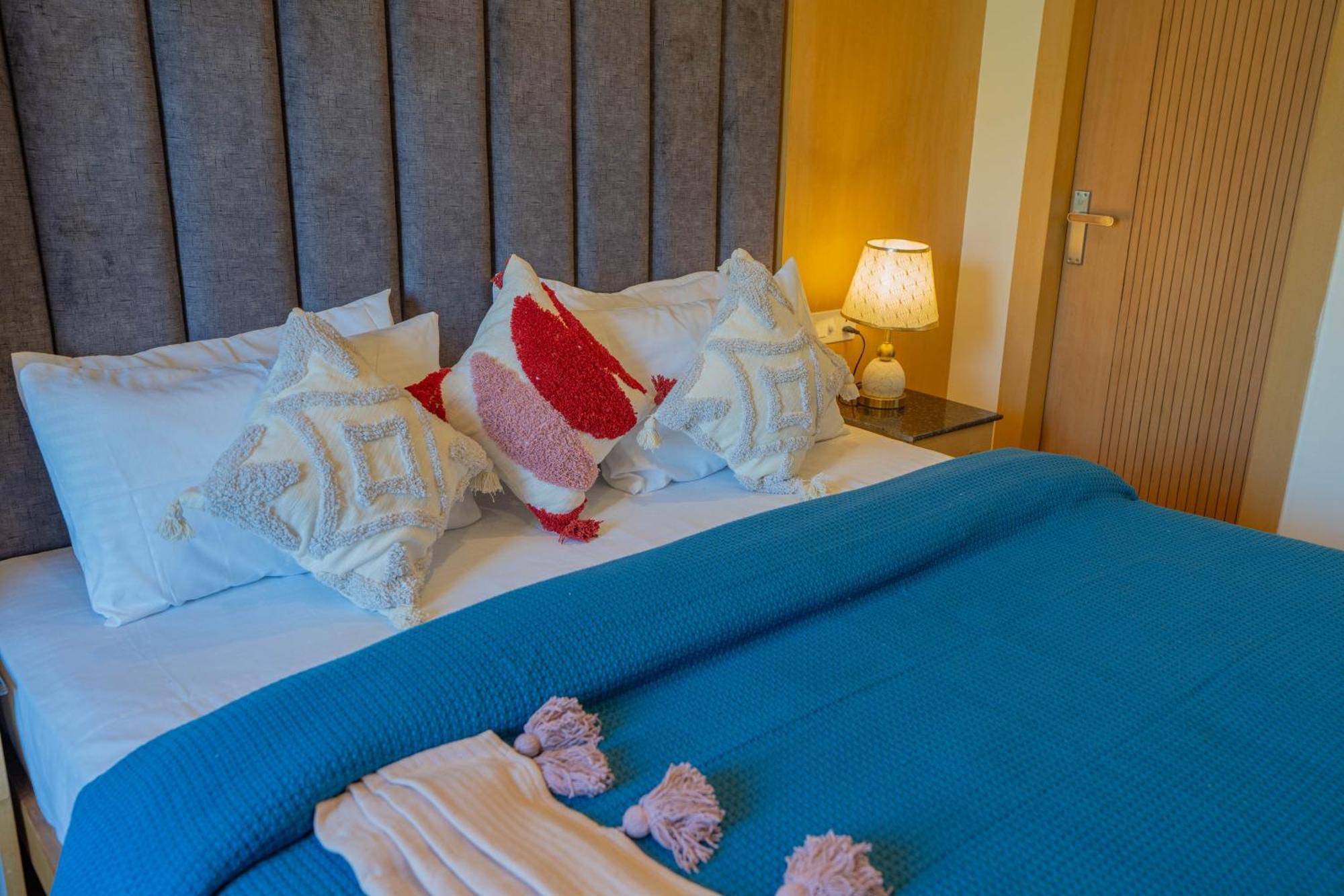 Perfectstayz Premium At Mall Road Mussoorie Eksteriør bilde